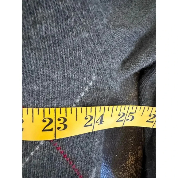 Crombie For Scoth House Gray & Red Checkered Cashmere mens Sweater size 48 - Picture 3 of 4